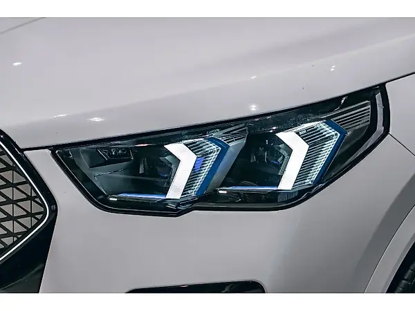 BMW IX2 - Imagem 7