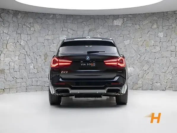 BMW IX3 - Imagem 4