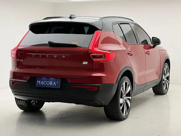 Volvo XC40 Recharge - Imagem 7