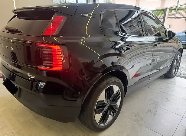 Volvo EX30 - Imagem 7