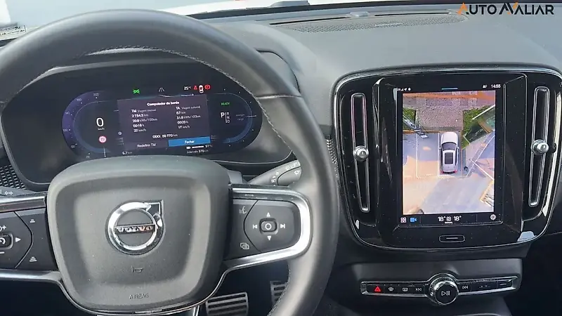 Volvo XC40 Recharge - Imagem 5