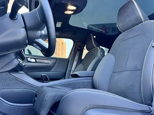 Volvo C40 Recharge - Imagem 9