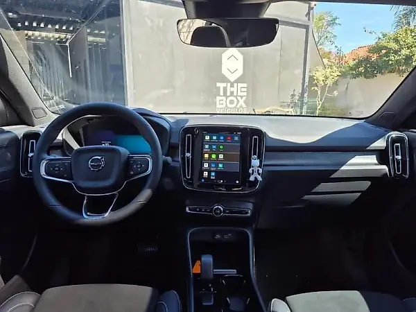 Volvo C40 Recharge - Imagem 10