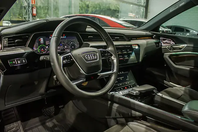 Audi E-tron - Imagem 19