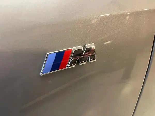 BMW IX1 - Imagem 10