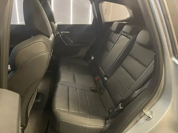 BMW IX1 - Imagem 14