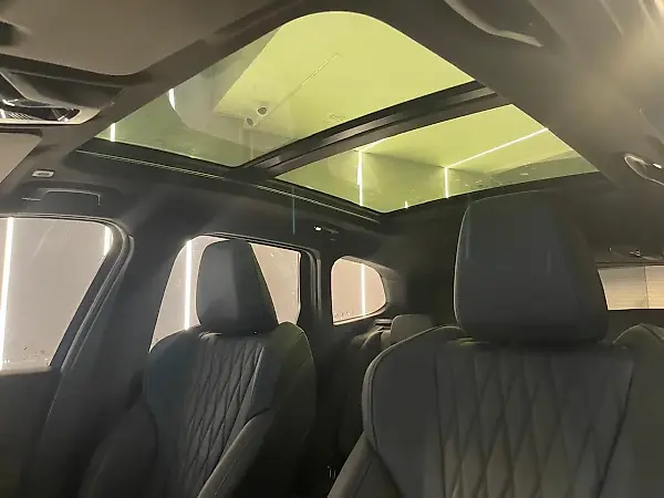 BMW IX1 - Imagem 17
