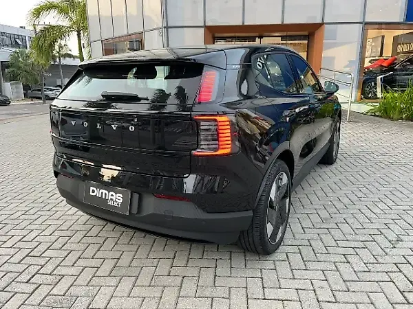 Volvo EX30 - Imagem 5