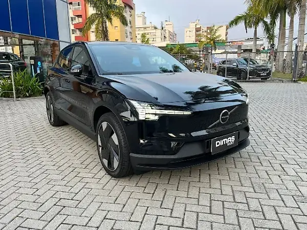 Volvo EX30 - Imagem 2