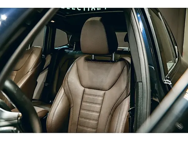 BMW IX3 - Imagem 13