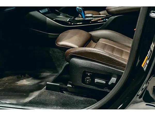 BMW IX3 - Imagem 15