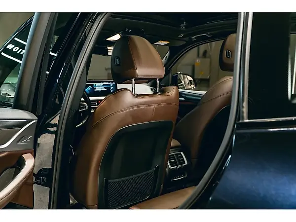 BMW IX3 - Imagem 16