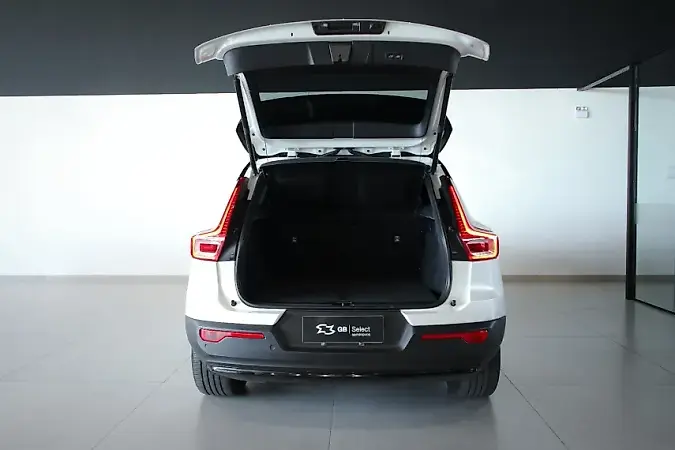 Volvo XC40 Recharge - Imagem 15