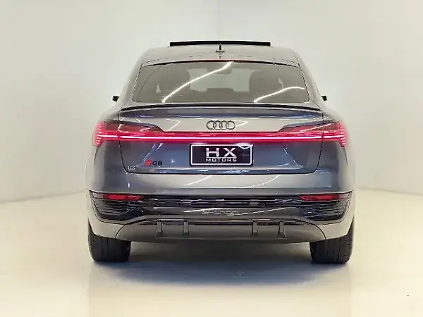 Audi Q8 E-tron - Imagem 5