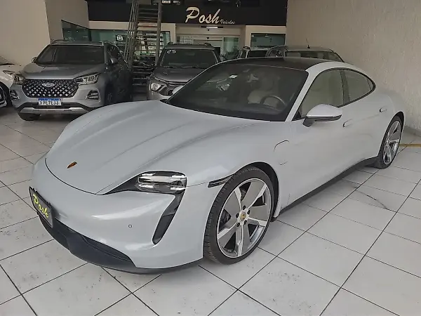 Porsche Taycan - Imagem 1
