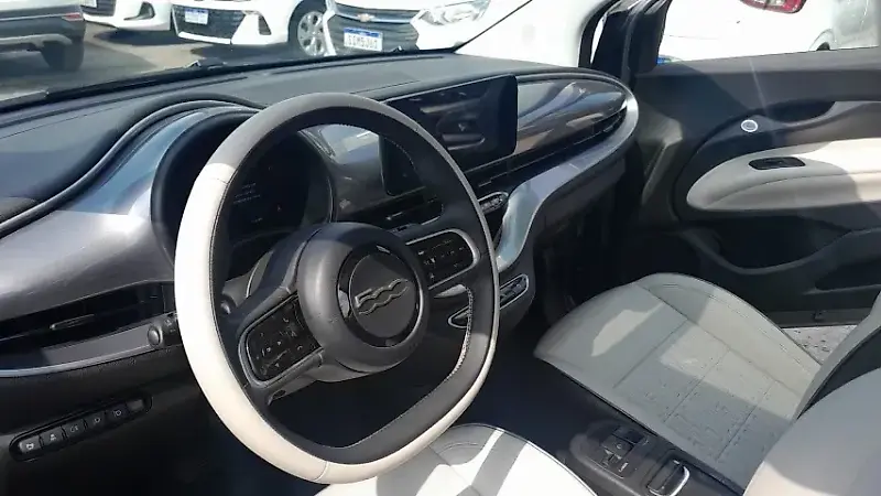 Fiat 500e - Imagem 16