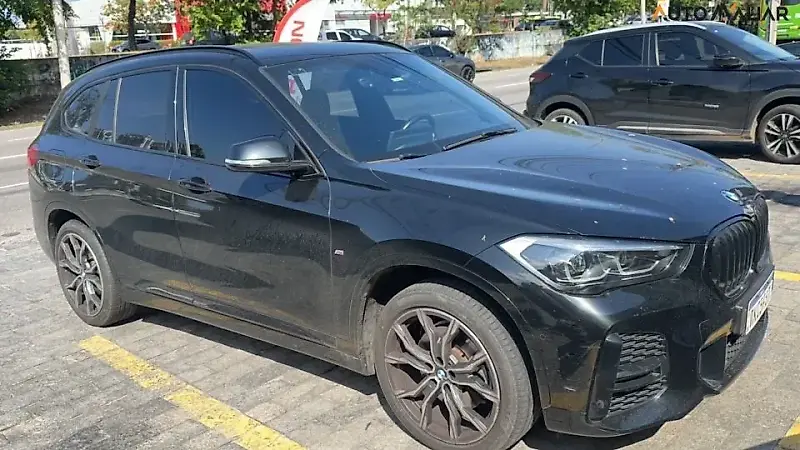 BMW IX1 - Imagem 3