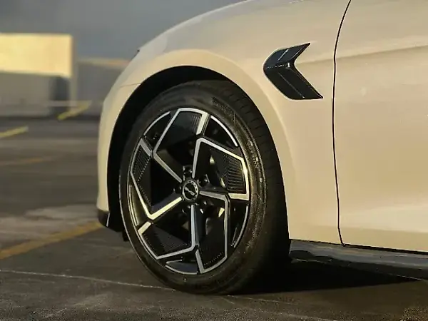 BYD Seal - Imagem 9