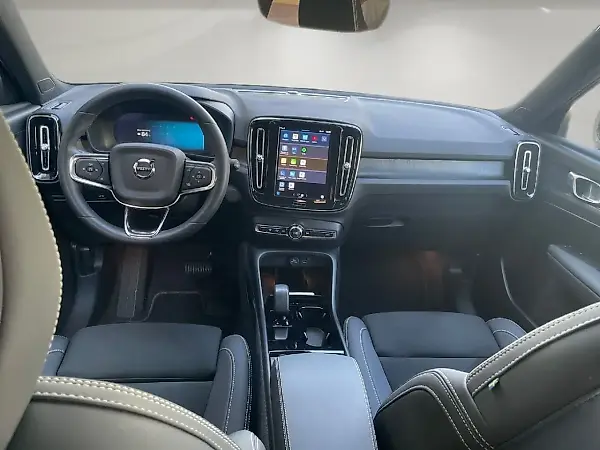 Volvo XC40 Recharge - Imagem 10