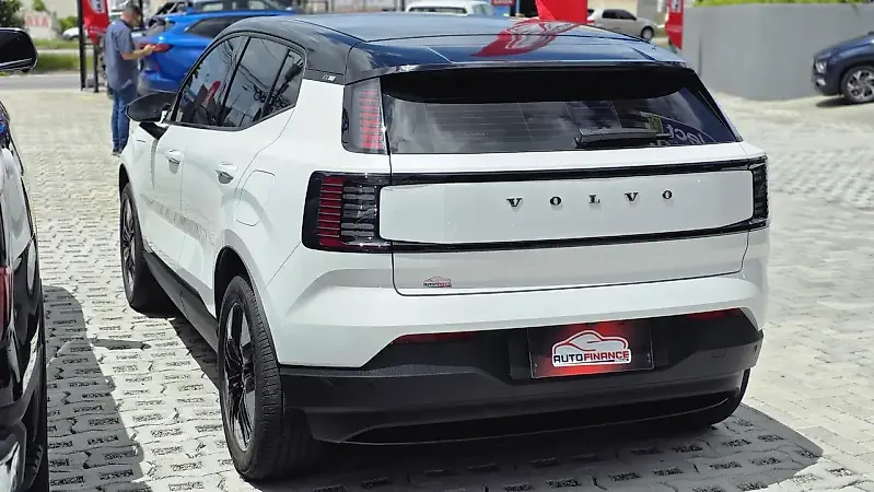 Volvo EX30 - Imagem 8