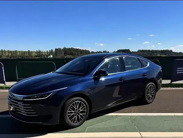 BYD King - Imagem 2