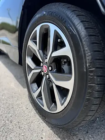 Jaguar I-pace - Imagem 5