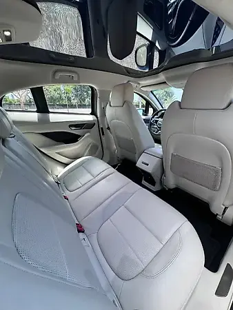 Jaguar I-pace - Imagem 9