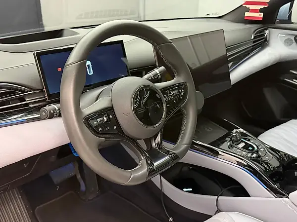 BYD Seal - Imagem 13