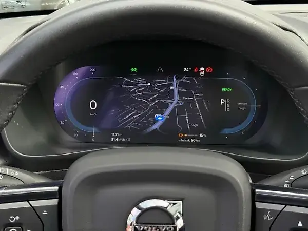 Volvo XC40 Recharge - Imagem 19