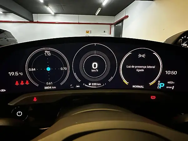 Porsche Taycan - Imagem 5