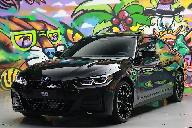 BMW I4 - Imagem 3