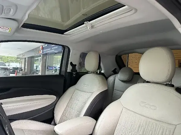 Fiat 500e - Imagem 14