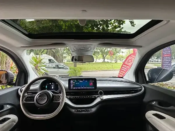 Fiat 500e - Imagem 4