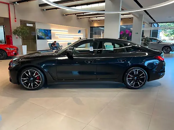 BMW I4 - Imagem 5