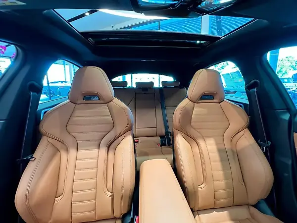 BMW I4 - Imagem 13