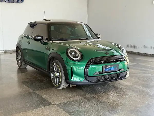 Mini Cooper SE - Imagem 1