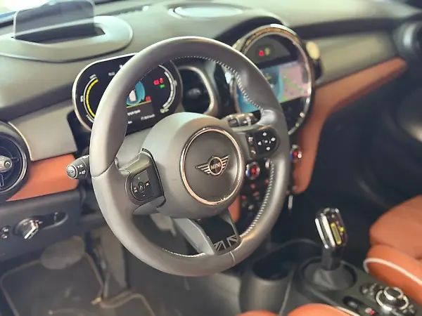 Mini Cooper SE - Imagem 10