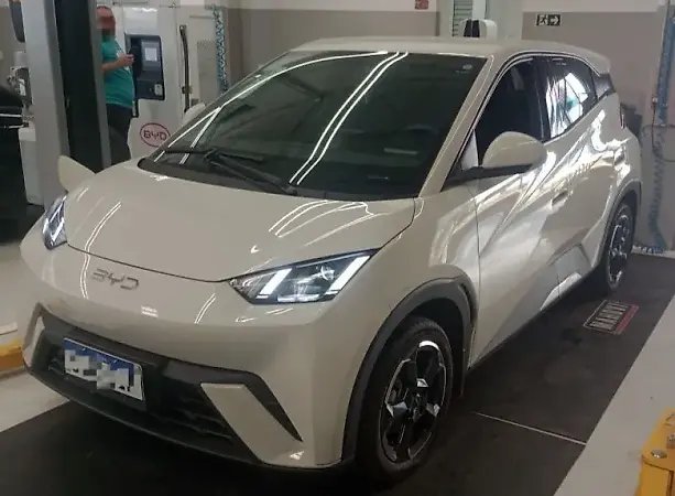 BYD Dolphin Mini - Imagem 1