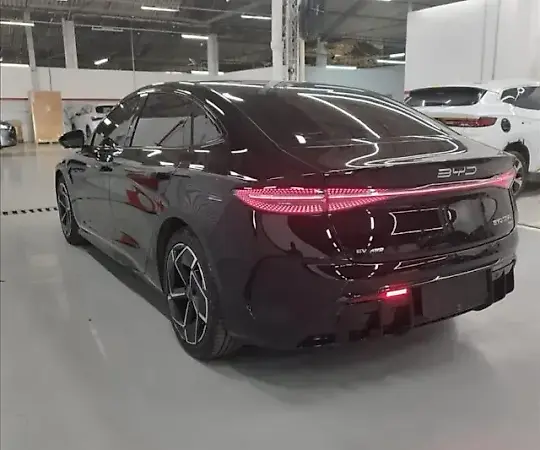 BYD Han - Imagem 11