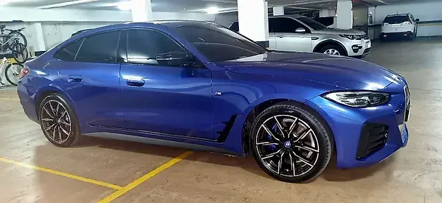 BMW I4 Edrive40 - Imagem 15