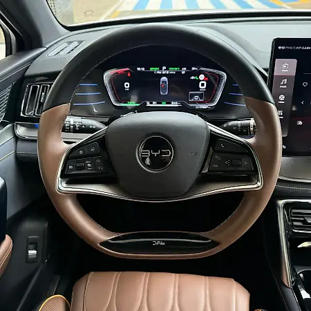 BYD Tang - Imagem 8