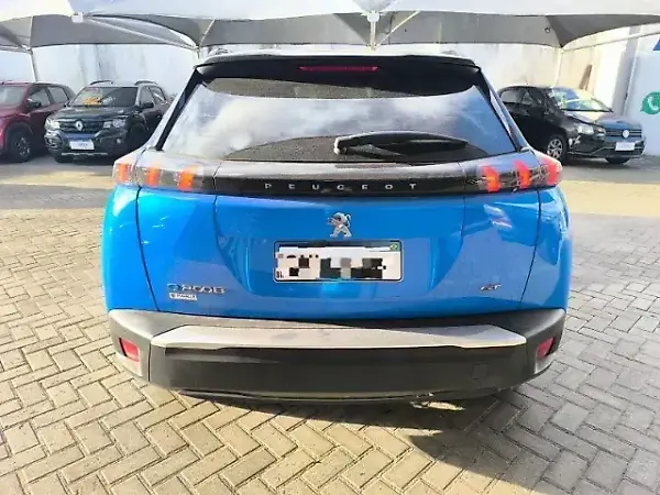 Peugeot E-2008 - Imagem 4
