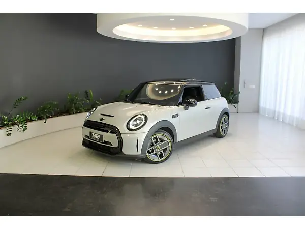 Mini Cooper SE - Imagem 1