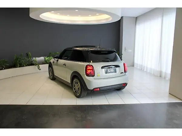 Mini Cooper SE - Imagem 4