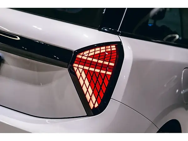 Mini Cooper SE - Imagem 9