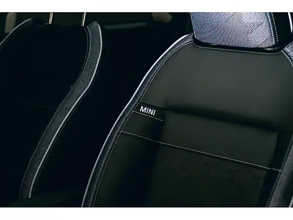 Mini Cooper SE - Imagem 13