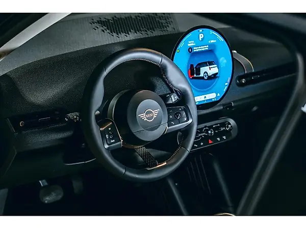 Mini Cooper SE - Imagem 17