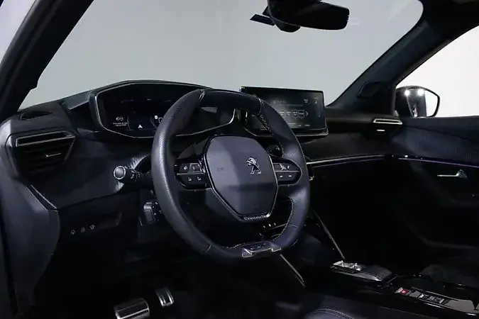 Peugeot E-2008 - Imagem 5