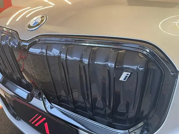 BMW IX1 - Imagem 7
