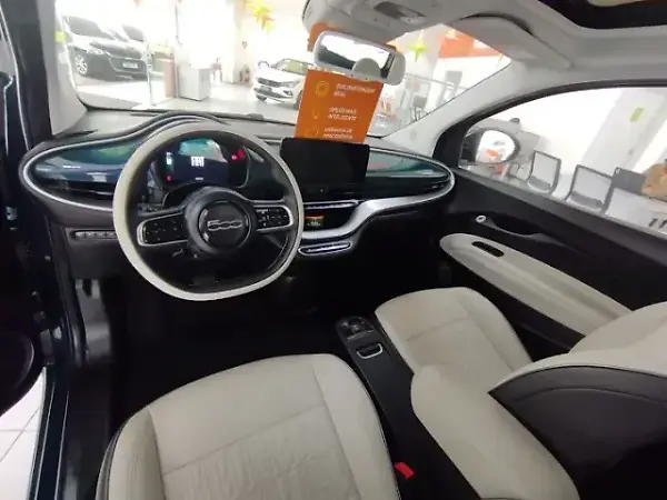 Fiat 500e - Imagem 3